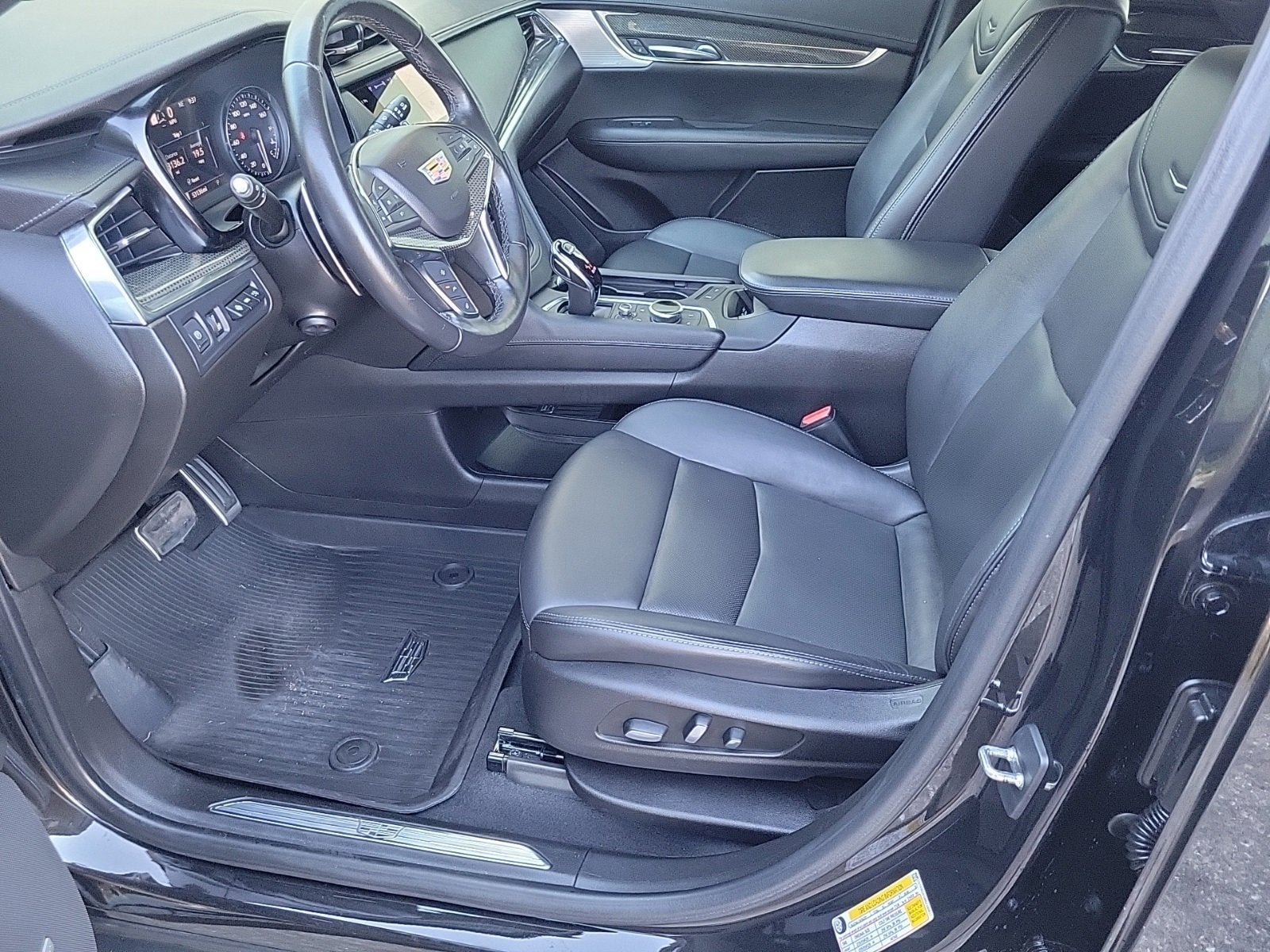 2022 Cadillac XT5 Sport