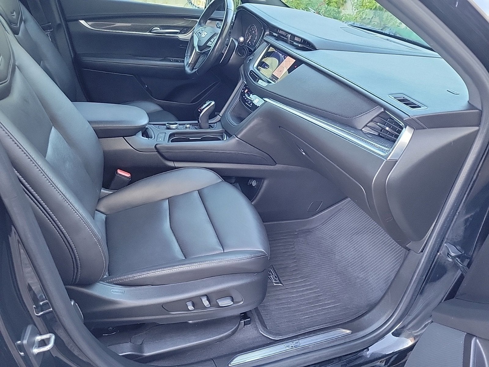 2022 Cadillac XT5 Sport