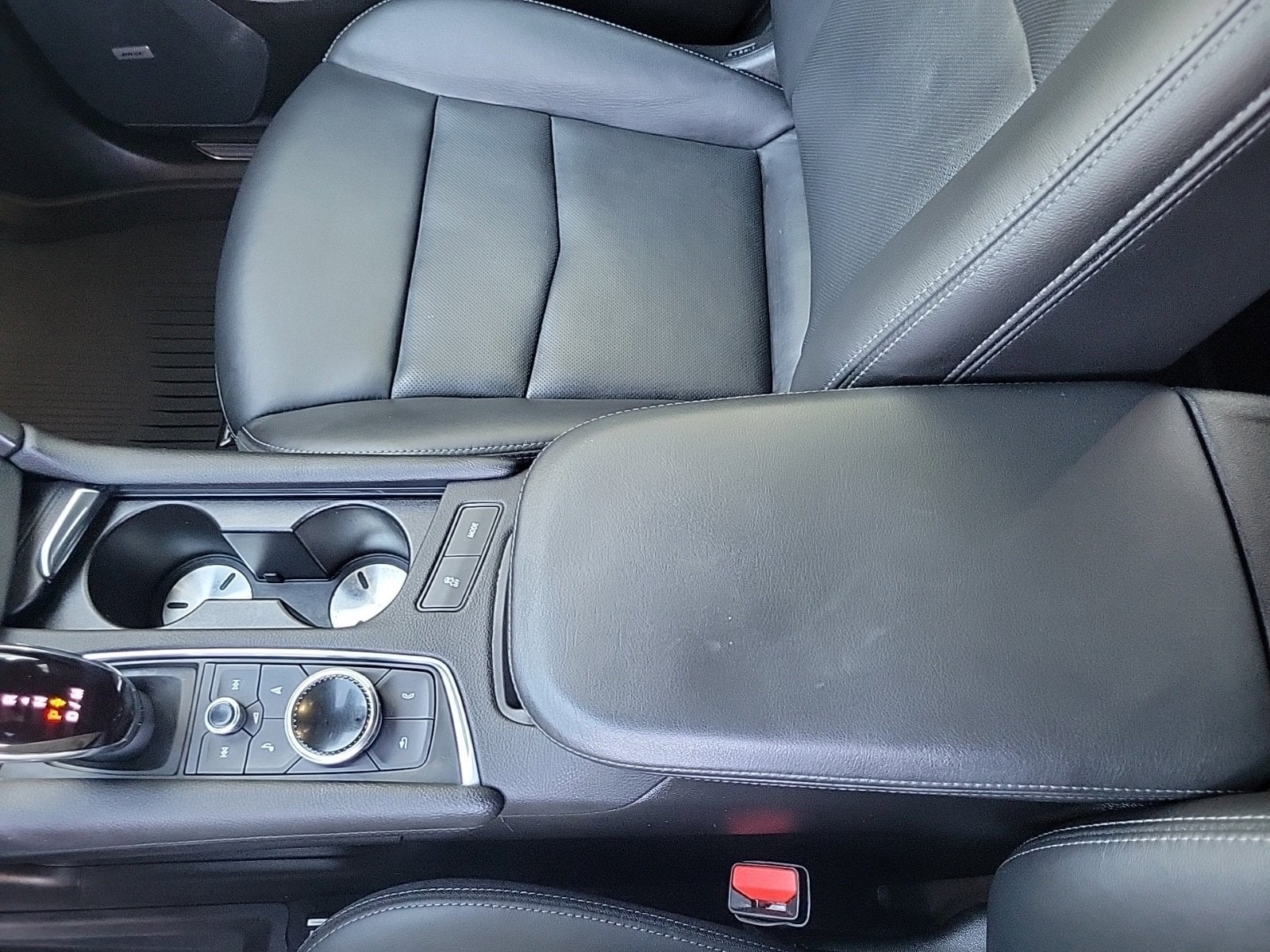 2022 Cadillac XT5 Sport