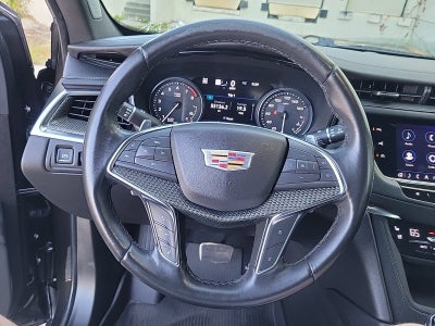 2022 Cadillac XT5 Sport