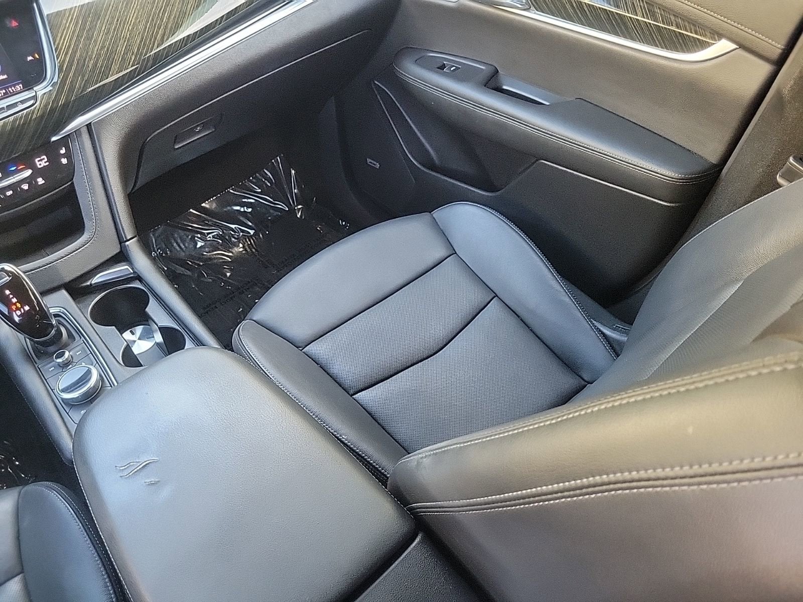 2021 Cadillac XT6 Premium Luxury