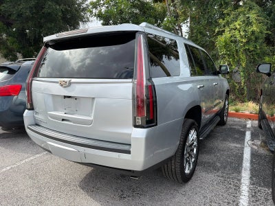 2020 Cadillac Escalade Luxury