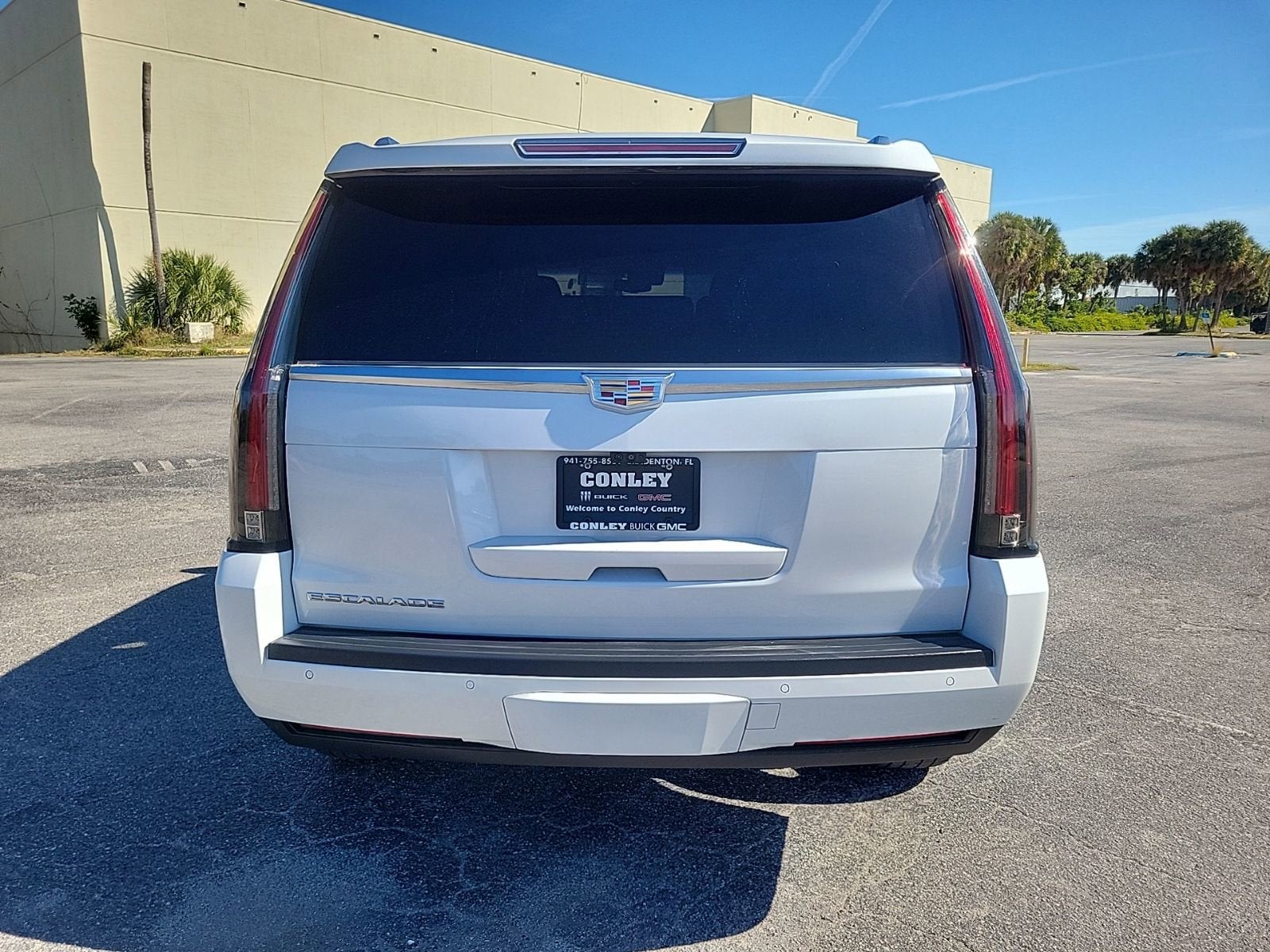 2020 Cadillac Escalade Luxury