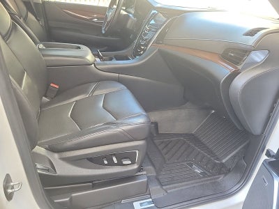 2020 Cadillac Escalade Luxury