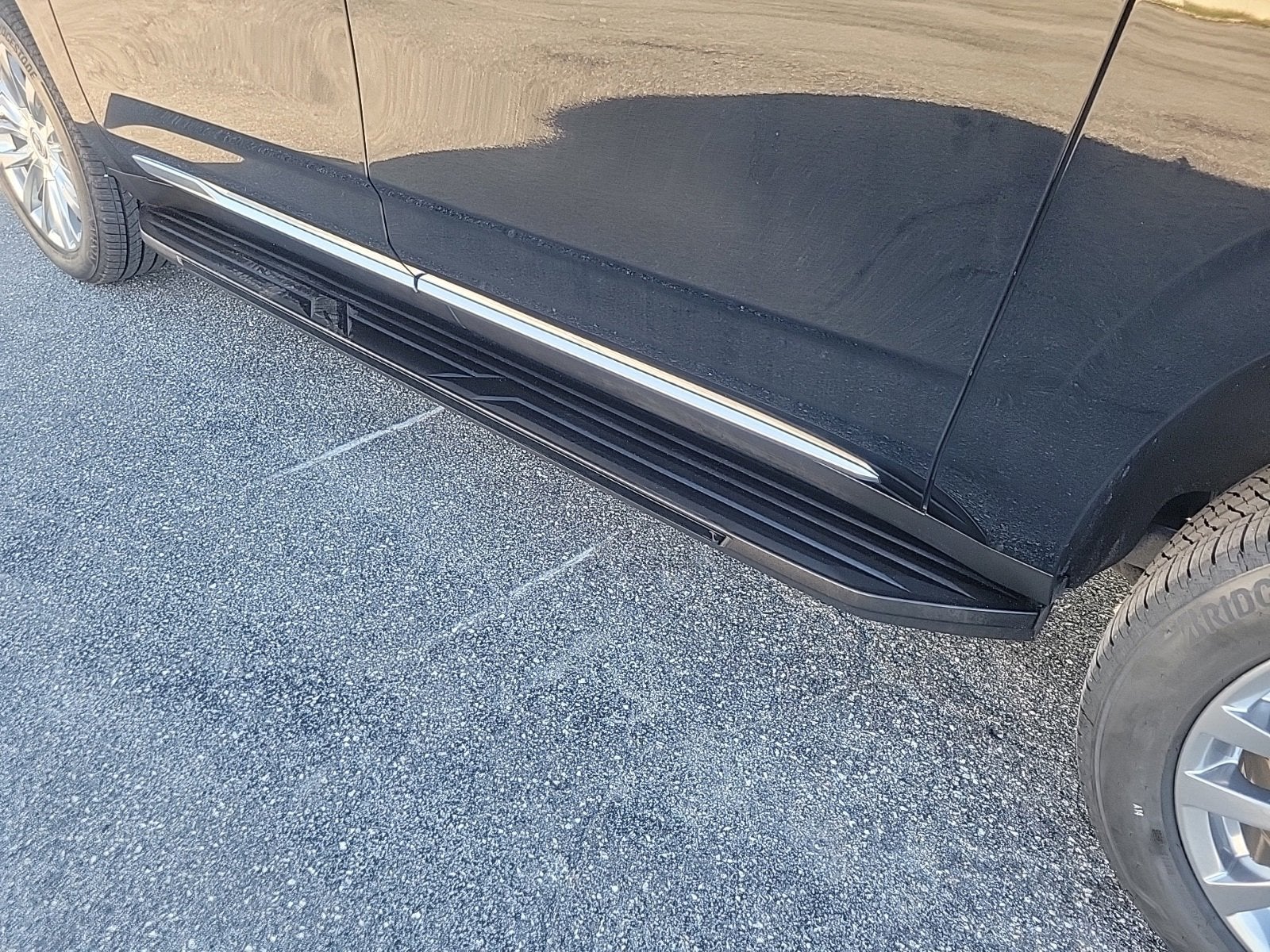 2022 Cadillac Escalade ESV Premium Luxury