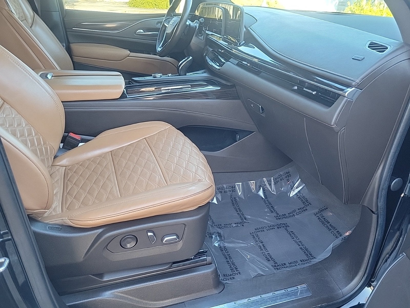 2022 Cadillac Escalade ESV Premium Luxury