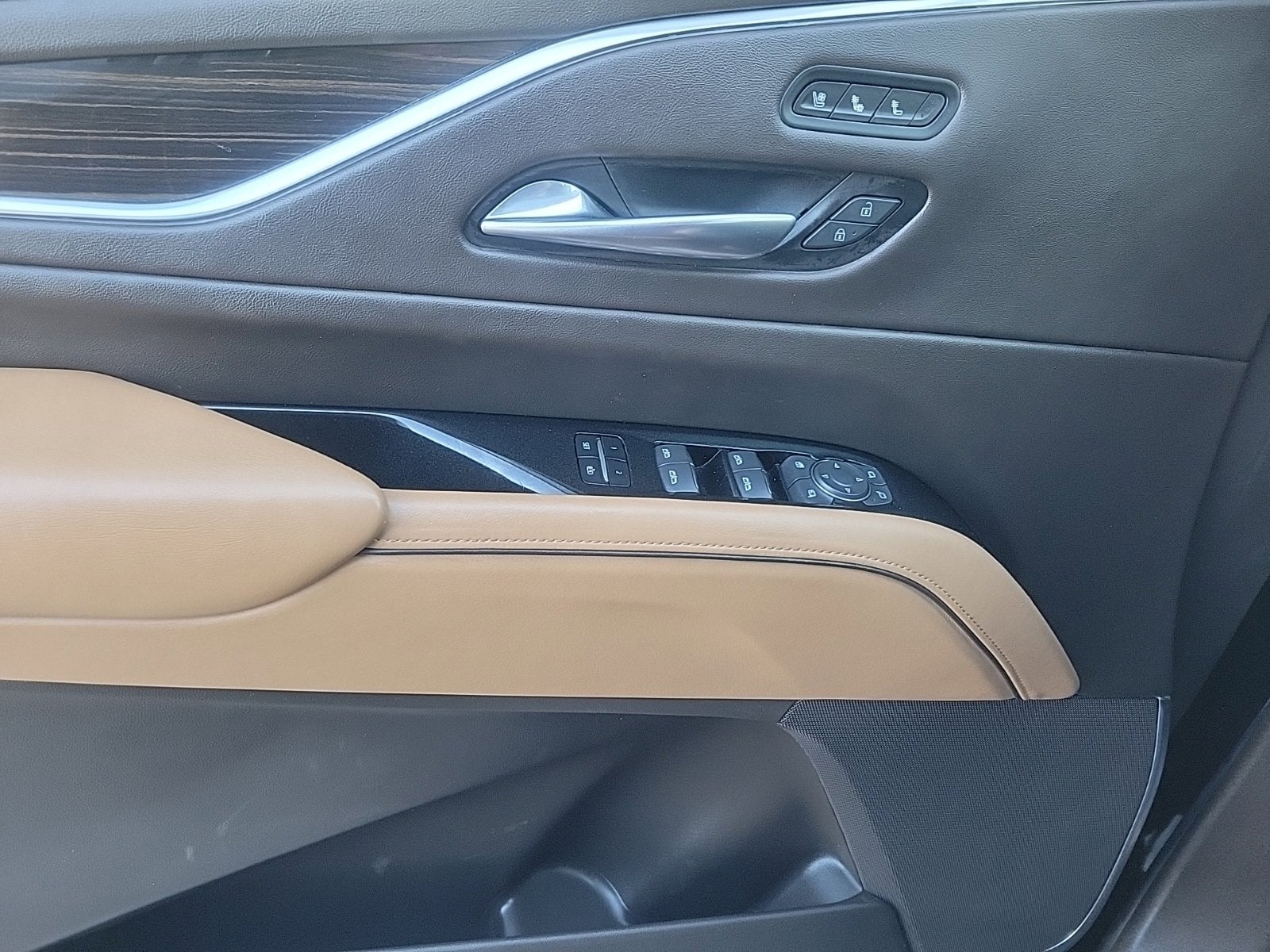 2022 Cadillac Escalade ESV Premium Luxury