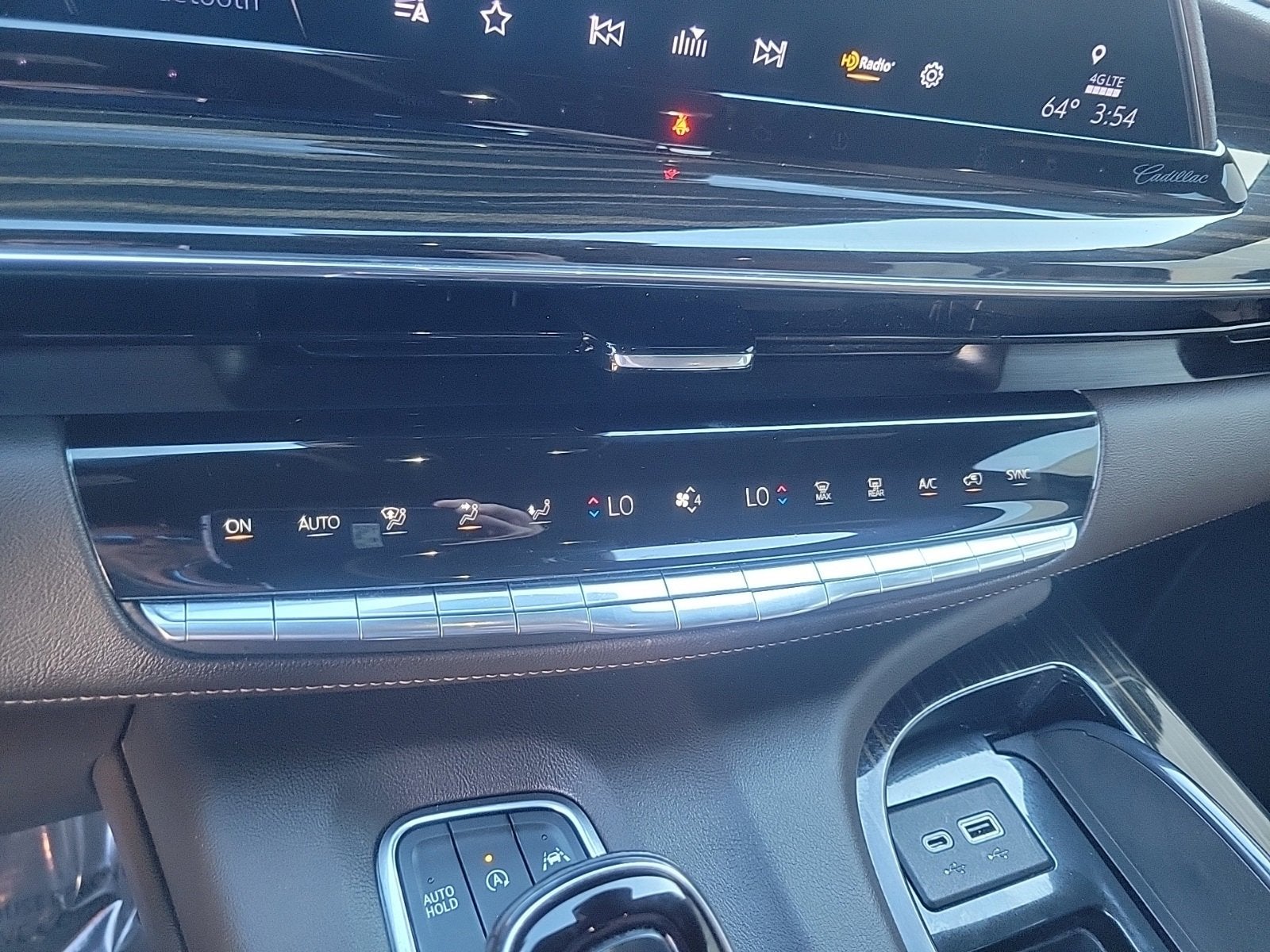 2022 Cadillac Escalade ESV Premium Luxury