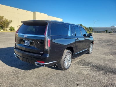 2022 Cadillac Escalade ESV Premium Luxury