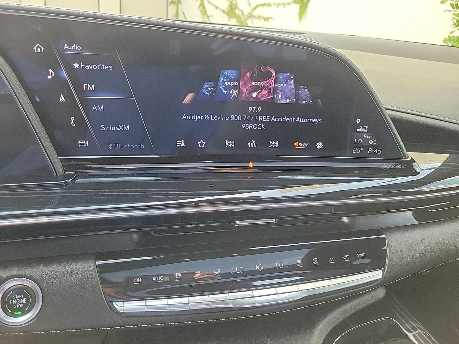 2023 Cadillac Escalade Sport