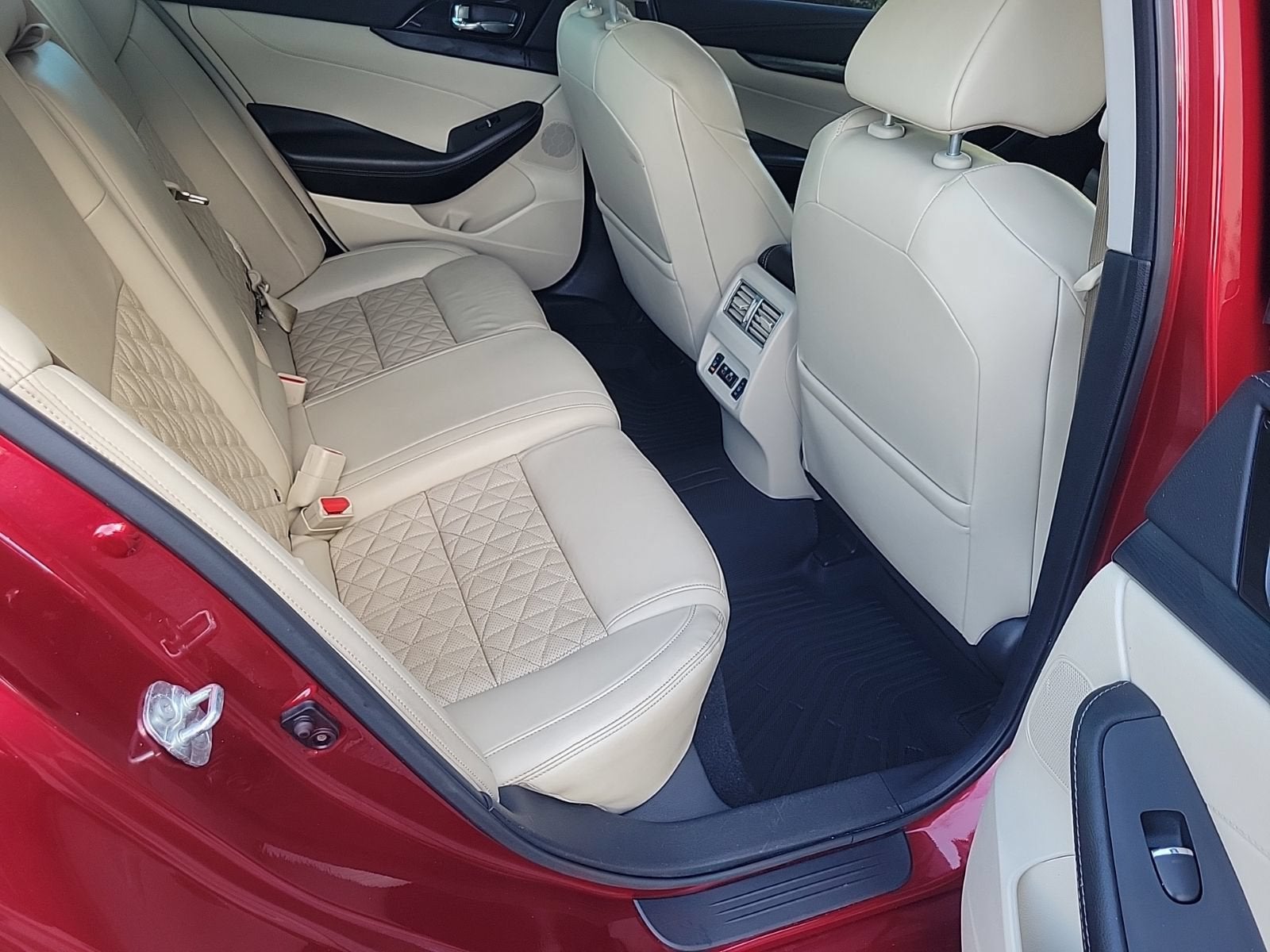 2022 Nissan Maxima Platinum Xtronic CVT