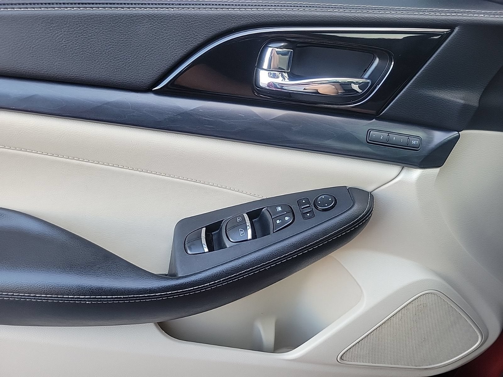 2022 Nissan Maxima Platinum Xtronic CVT