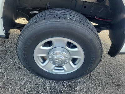 2024 RAM 3500 Tradesman Crew Cab 4x4 6'4" Box