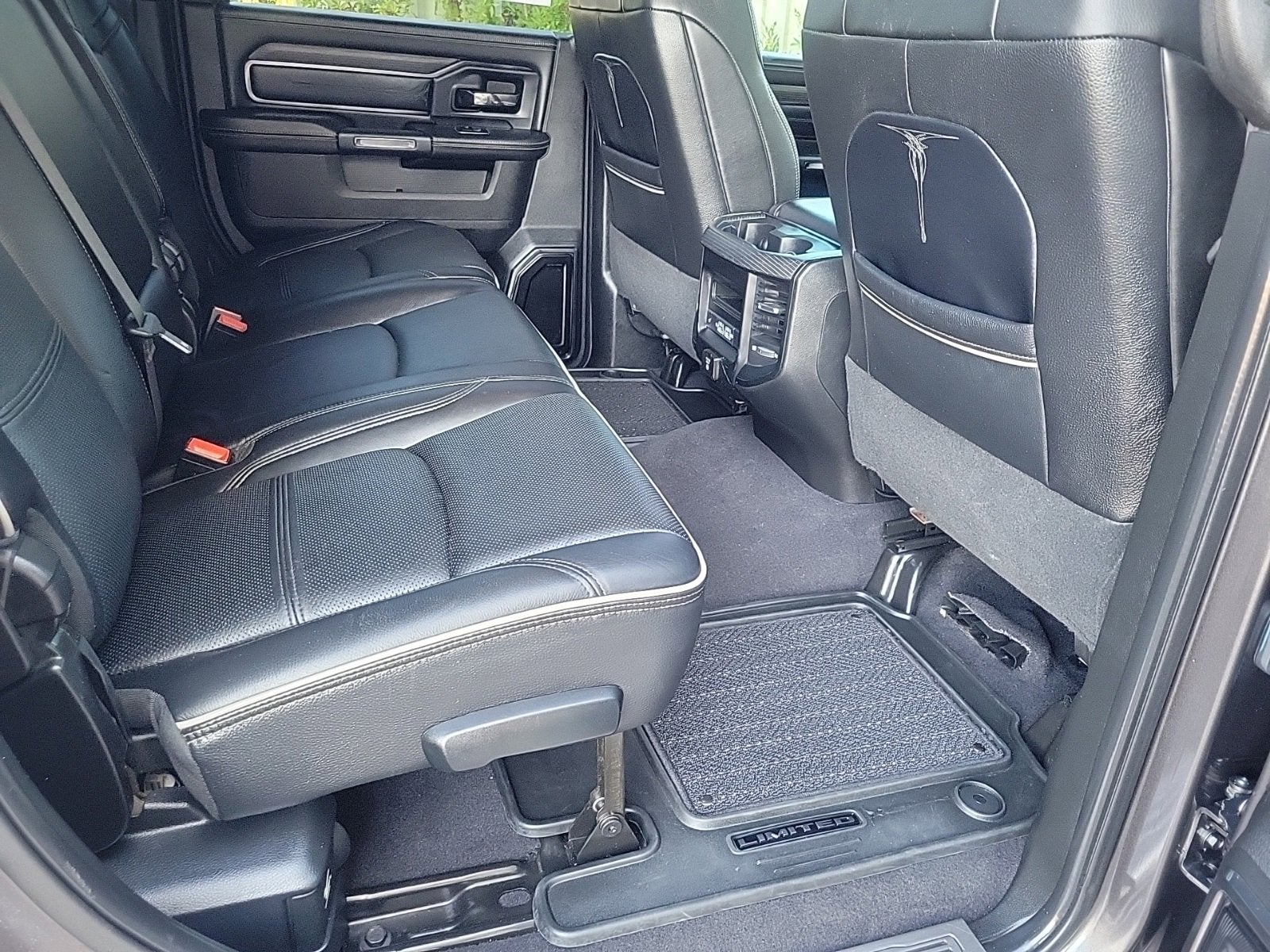 2022 RAM 3500 Limited