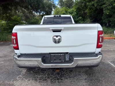 2022 RAM 3500 Laramie Crew Cab 4x4 8' Box