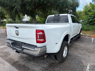2022 RAM 3500 Laramie Crew Cab 4x4 8' Box