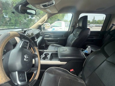 2022 RAM 3500 Laramie Crew Cab 4x4 8' Box