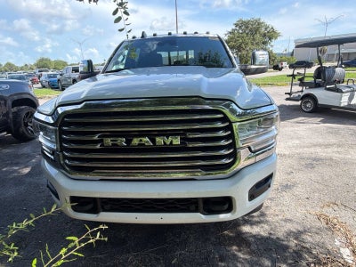 2024 RAM 3500 Limited Longhorn Crew Cab 4x4 8' Box