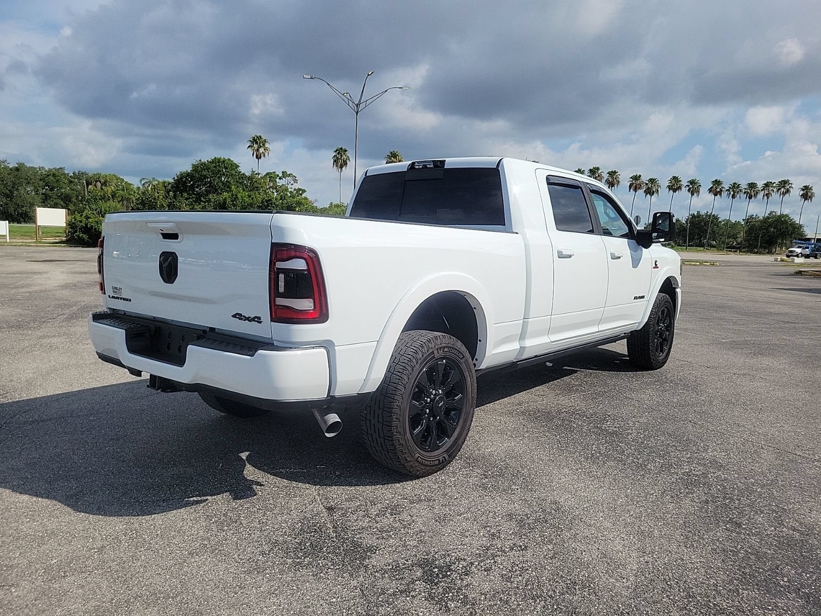 2024 RAM 2500 Limited Mega Cab 4x4 6'4" Box