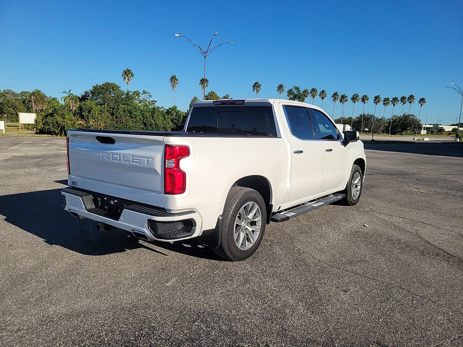 2019 Chevrolet Silverado 1500 High Country