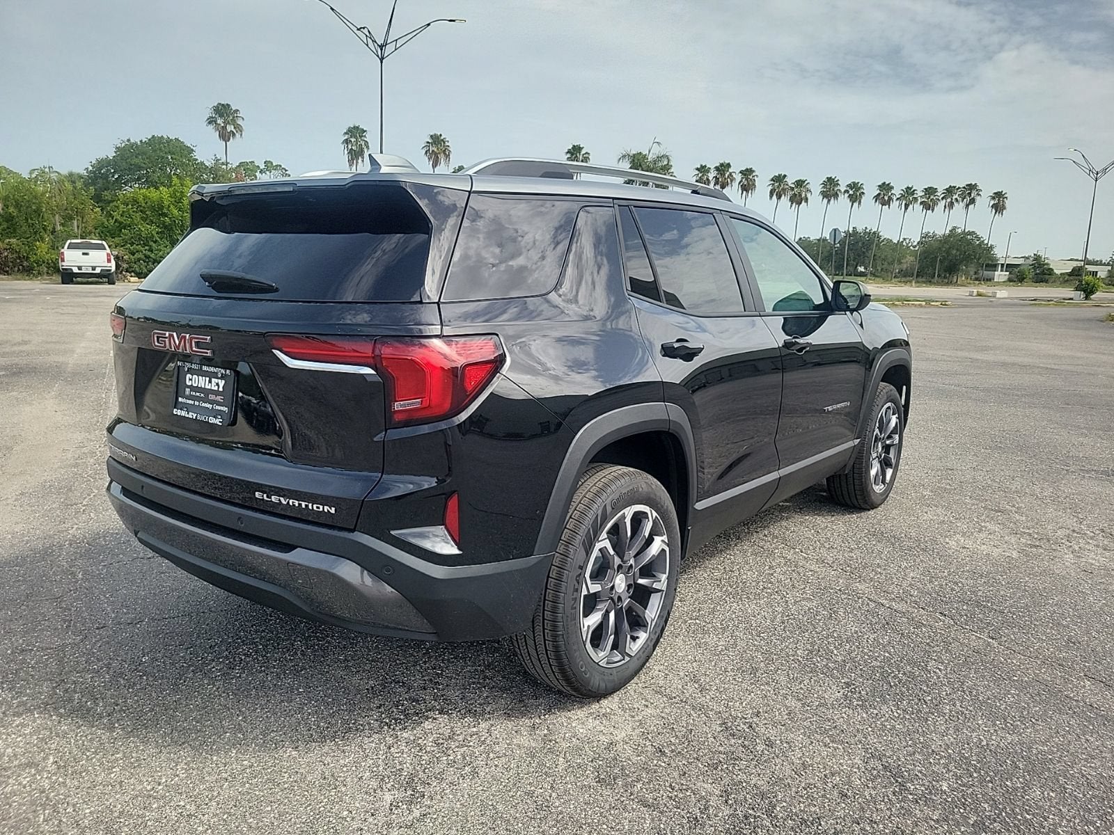 2027 GMC Terrain FWD Elevation
