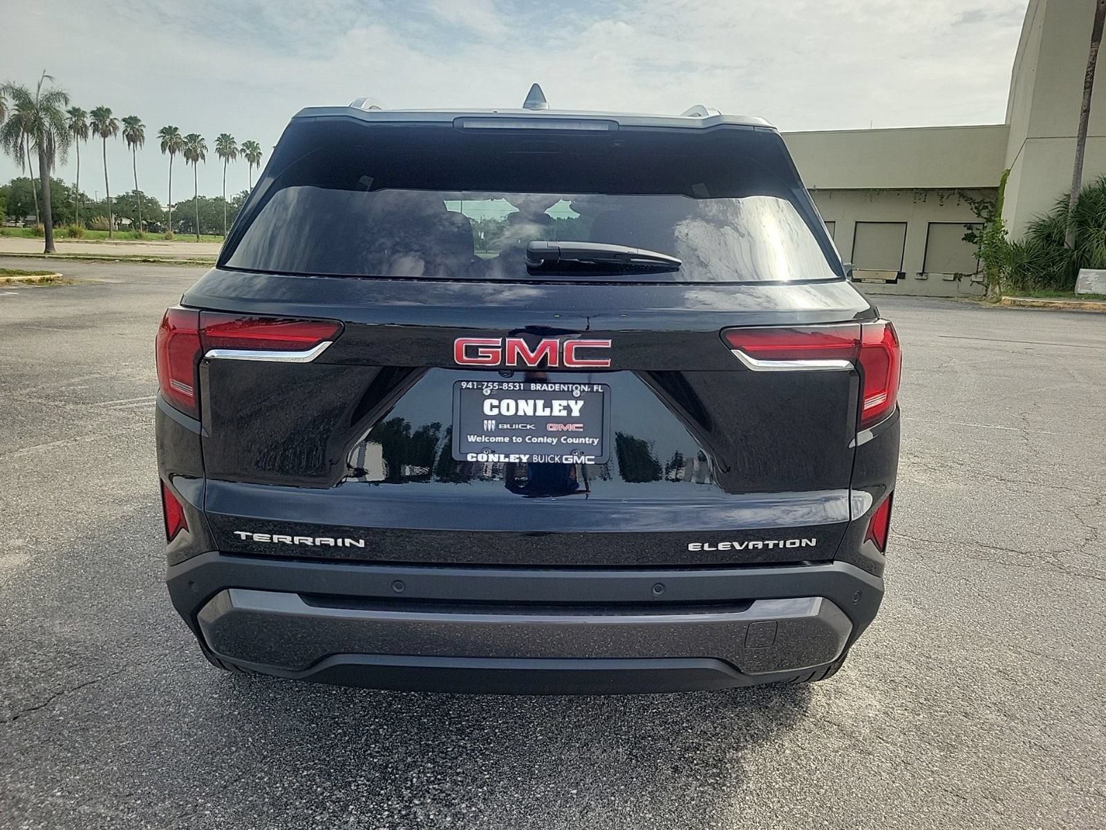 2027 GMC Terrain FWD Elevation