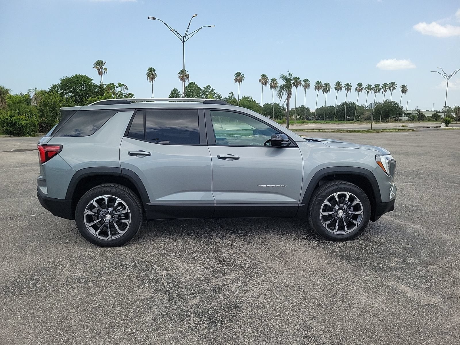 2027 GMC Terrain FWD Elevation
