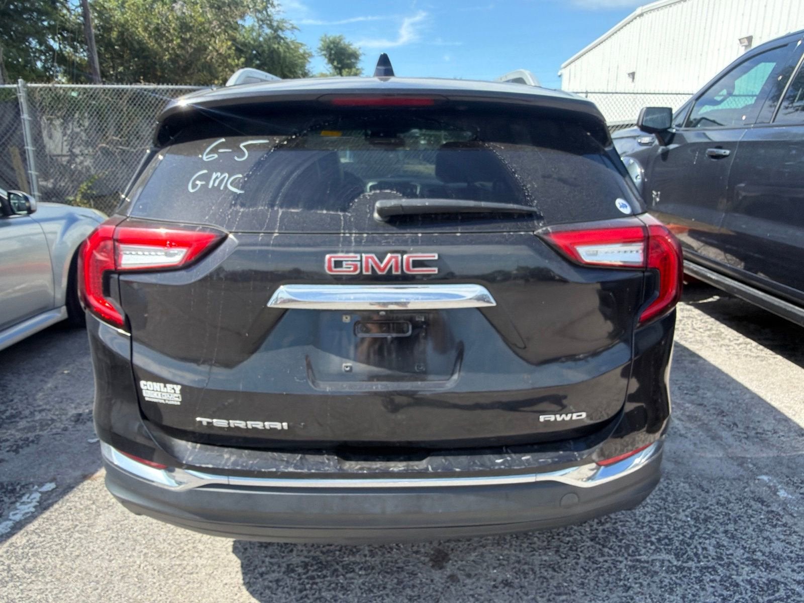 2023 GMC Terrain SLT