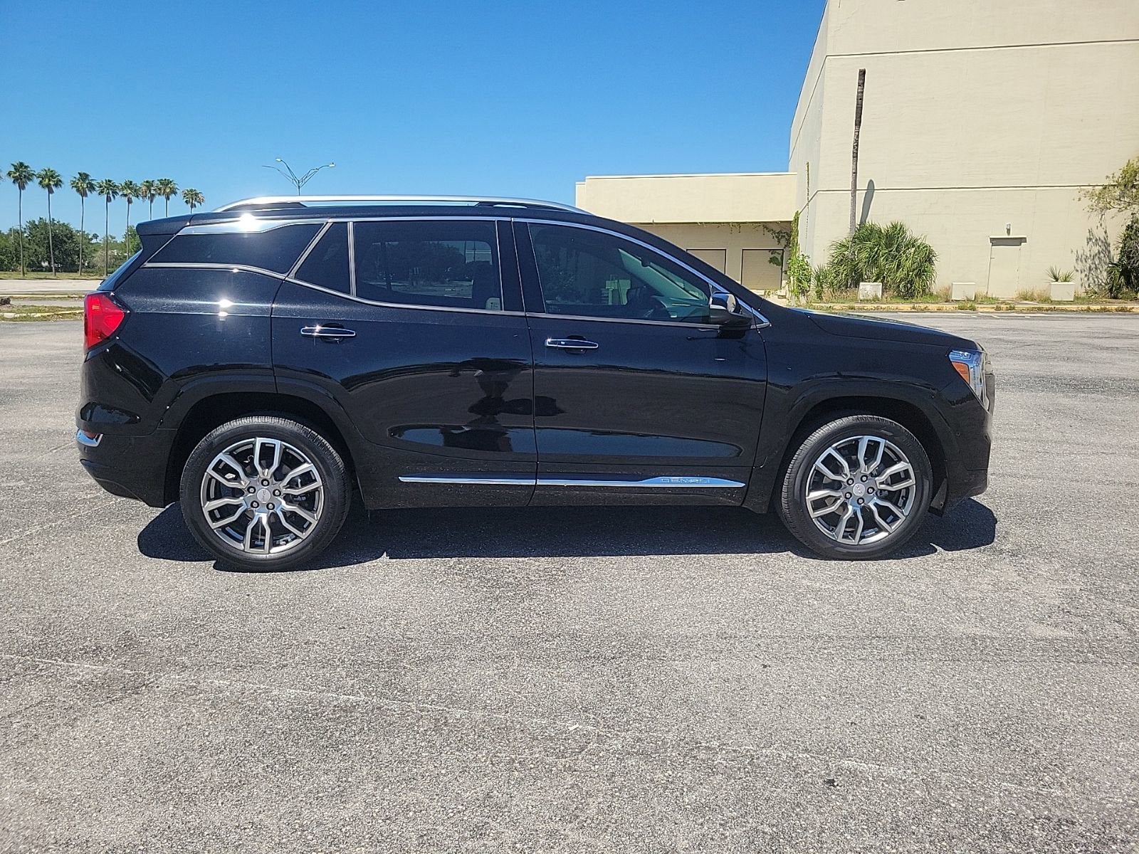 2024 GMC Terrain Denali