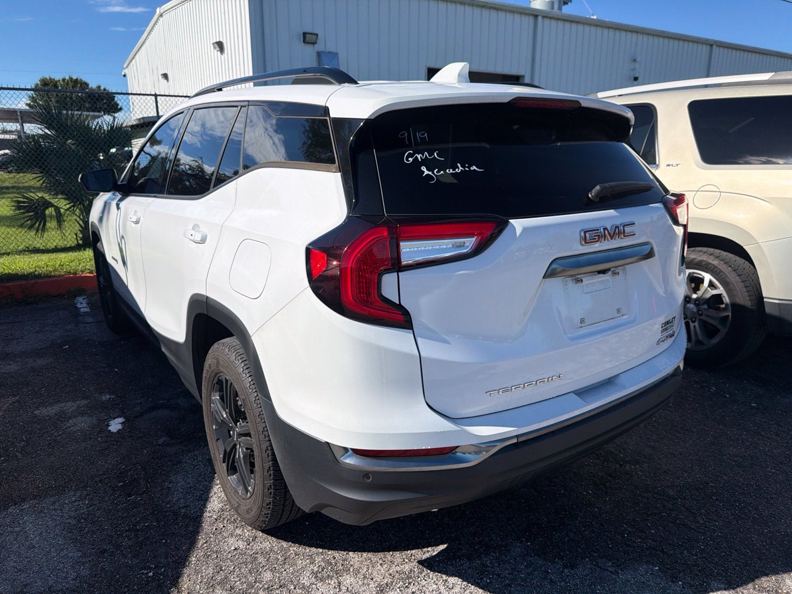 2024 GMC Terrain AT4