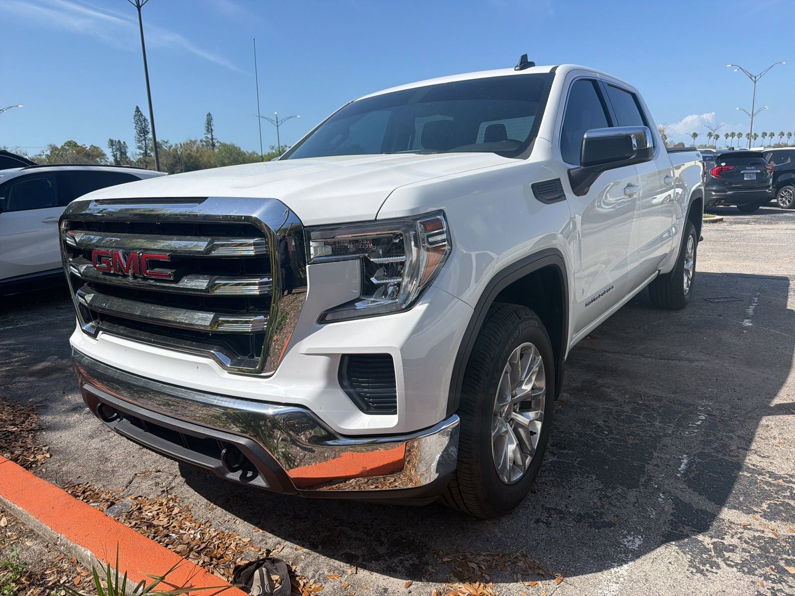 2020 GMC Sierra 1500 SLE
