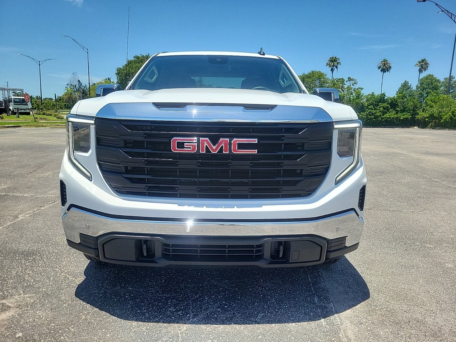 2025 GMC Sierra 1500 Pro