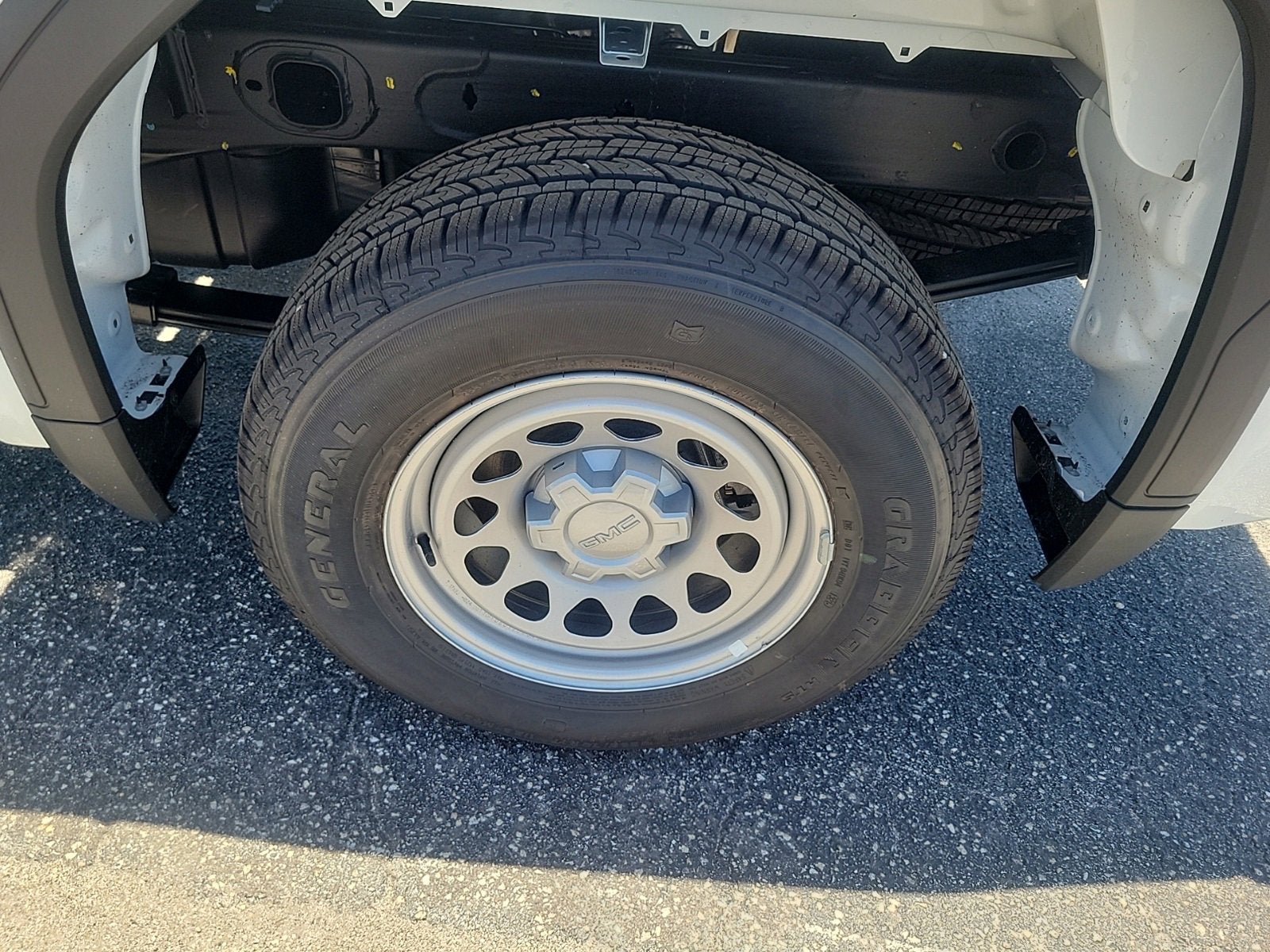 2025 GMC Sierra 1500 Pro