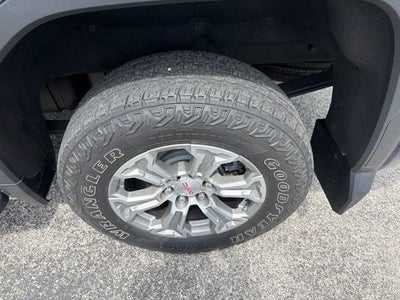 2023 GMC Sierra 1500 SLE