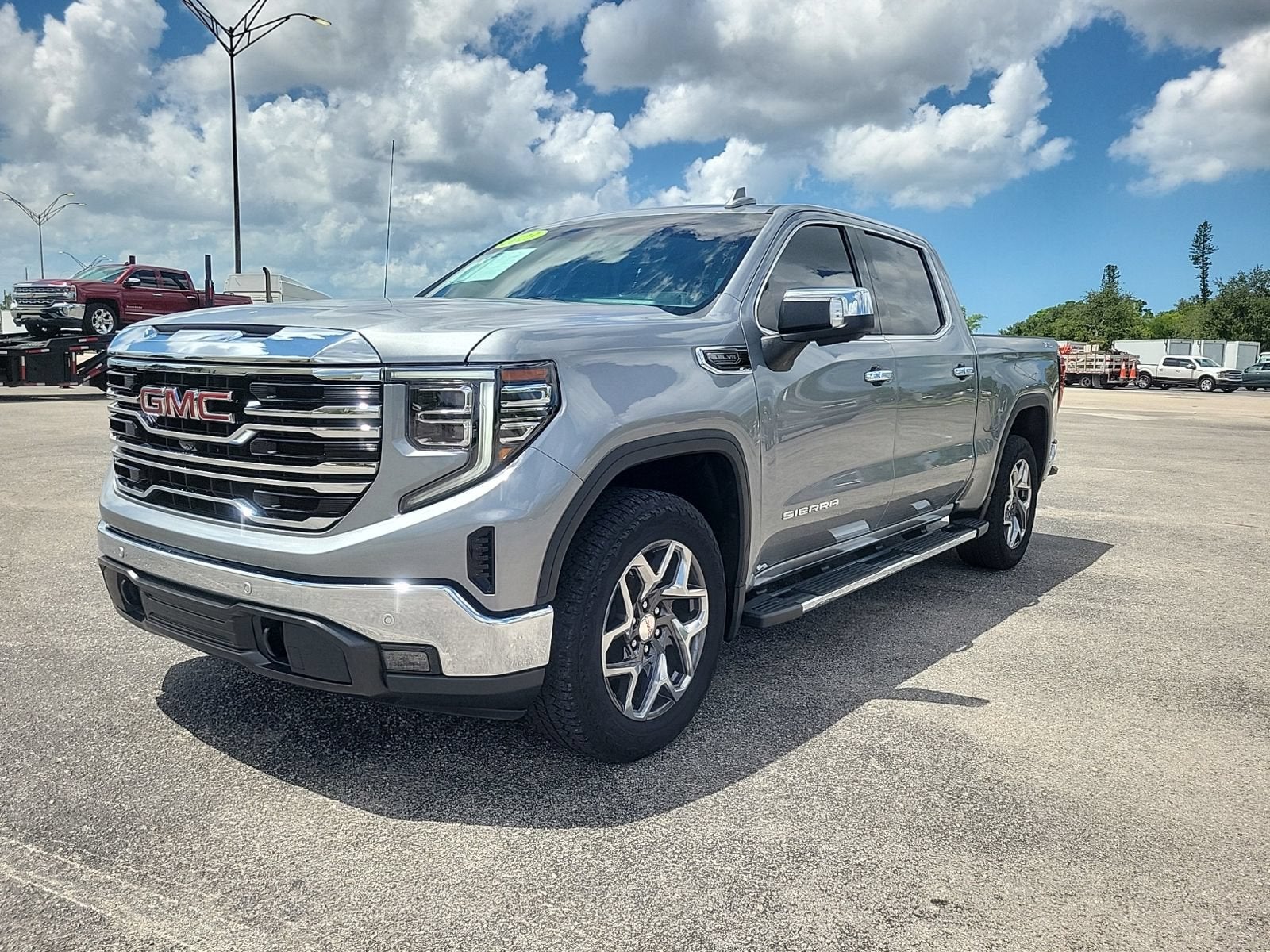 2023 GMC Sierra 1500 SLT