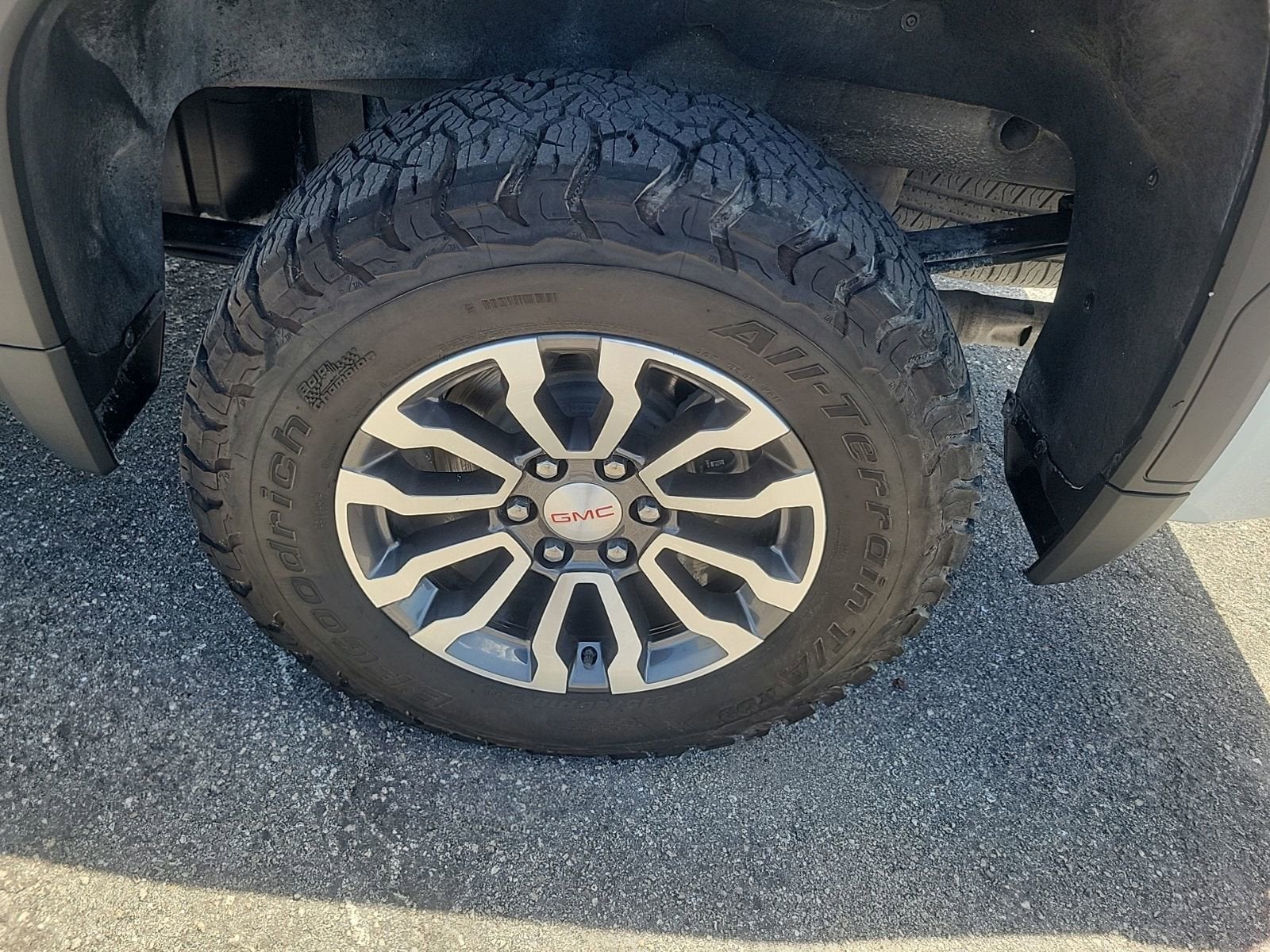 2023 GMC Sierra 1500 AT4