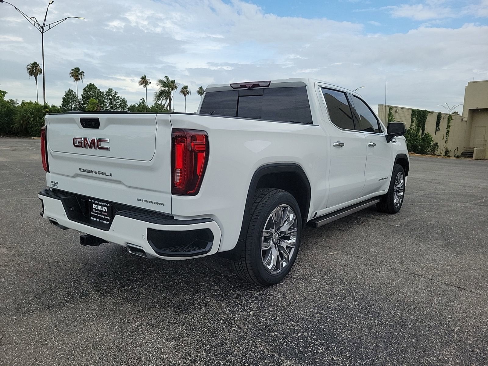2023 GMC Sierra 1500 Denali