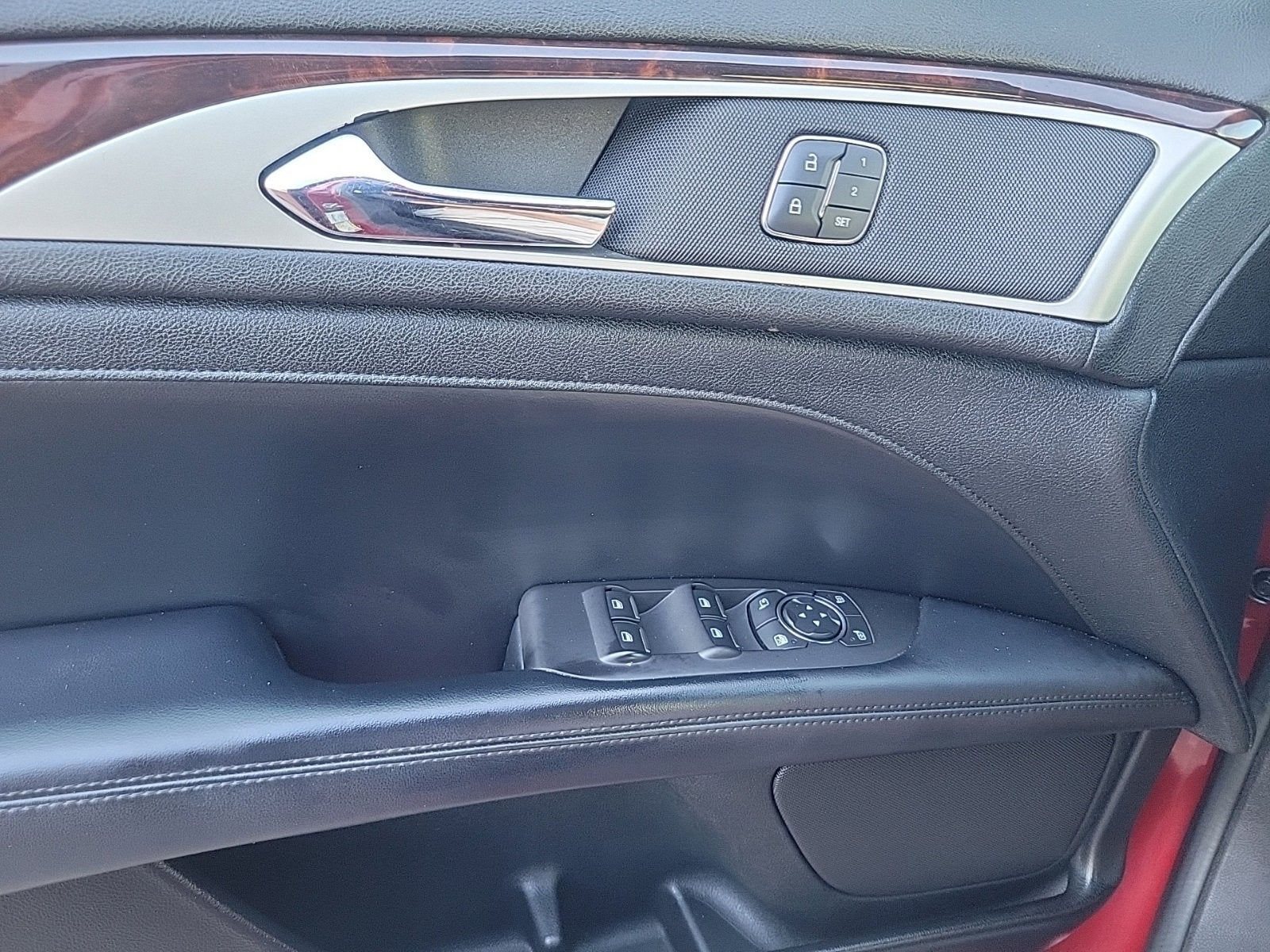 2017 Lincoln MKZ Select