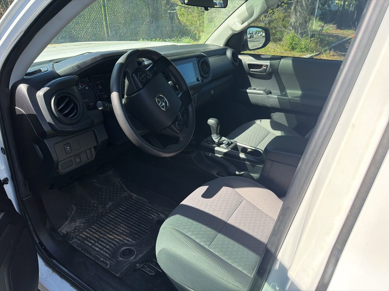 2022 Toyota Tacoma SR V6