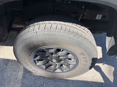 2022 Toyota Tacoma SR V6