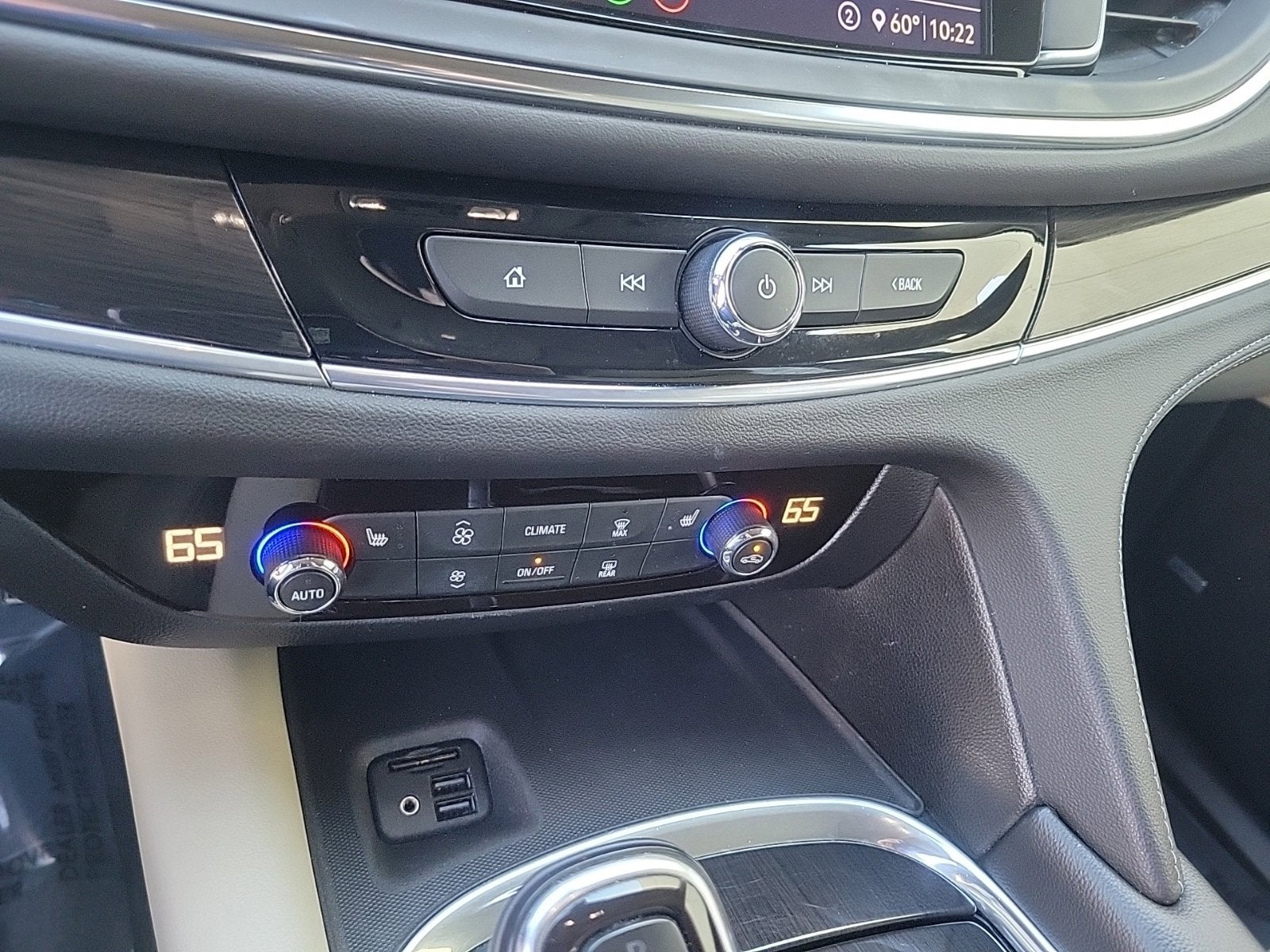 2021 Buick Enclave Essence