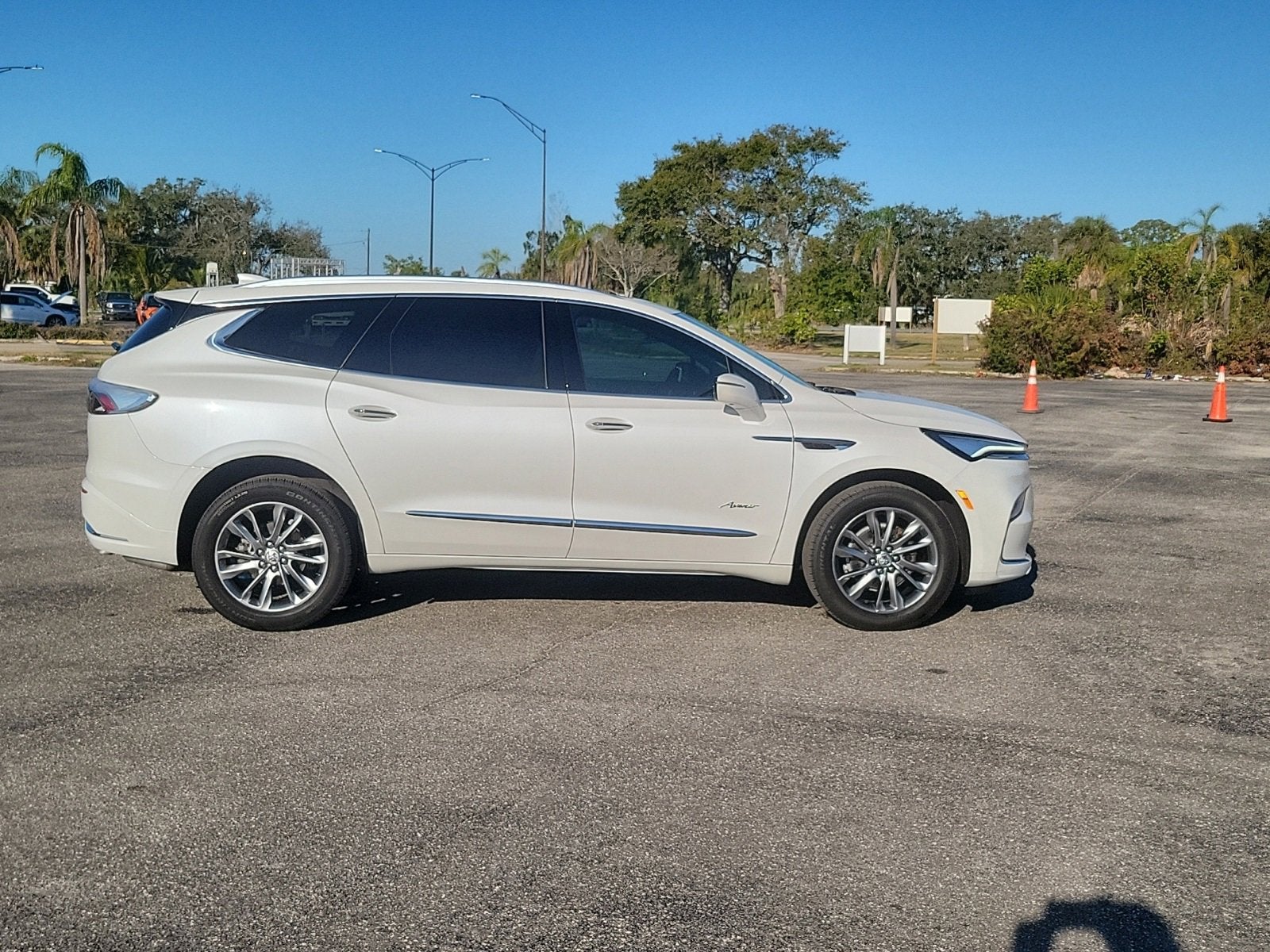 2024 Buick Enclave Avenir