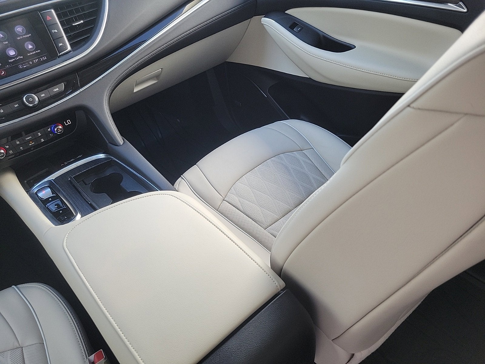 2022 Buick Enclave Avenir