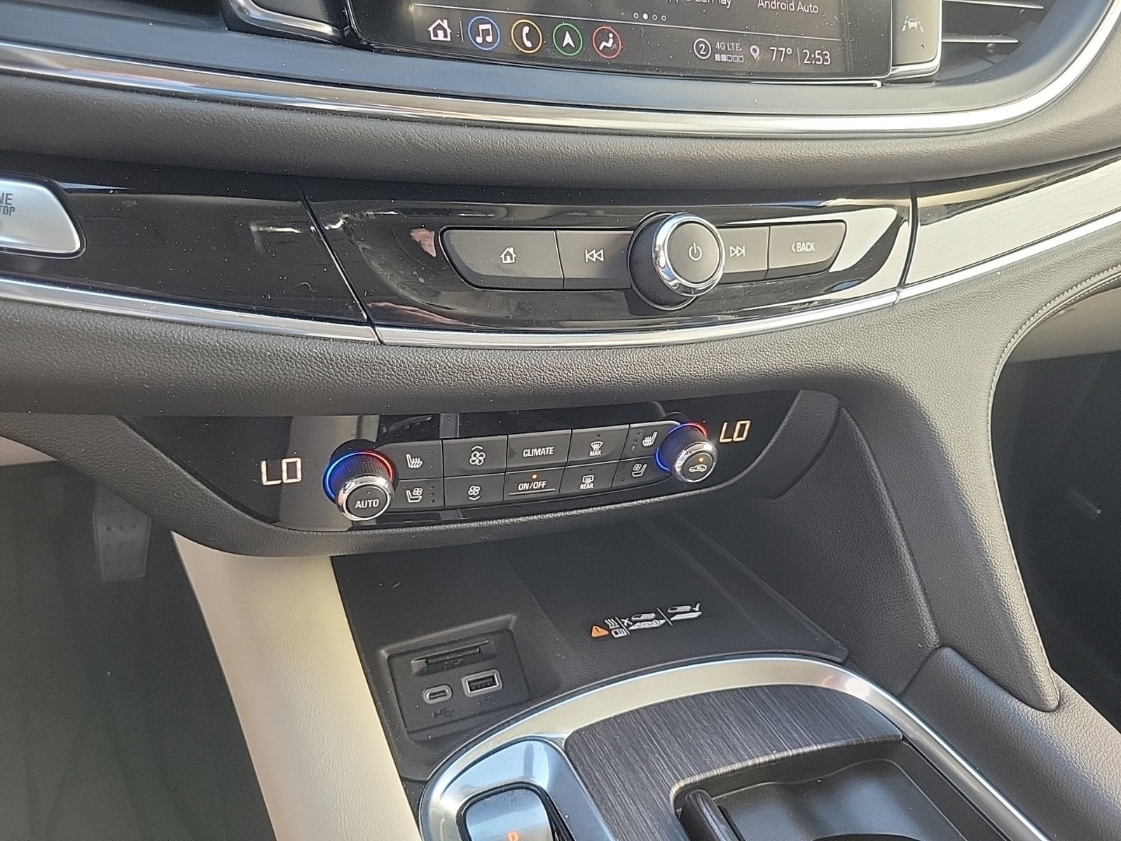 2022 Buick Enclave Avenir