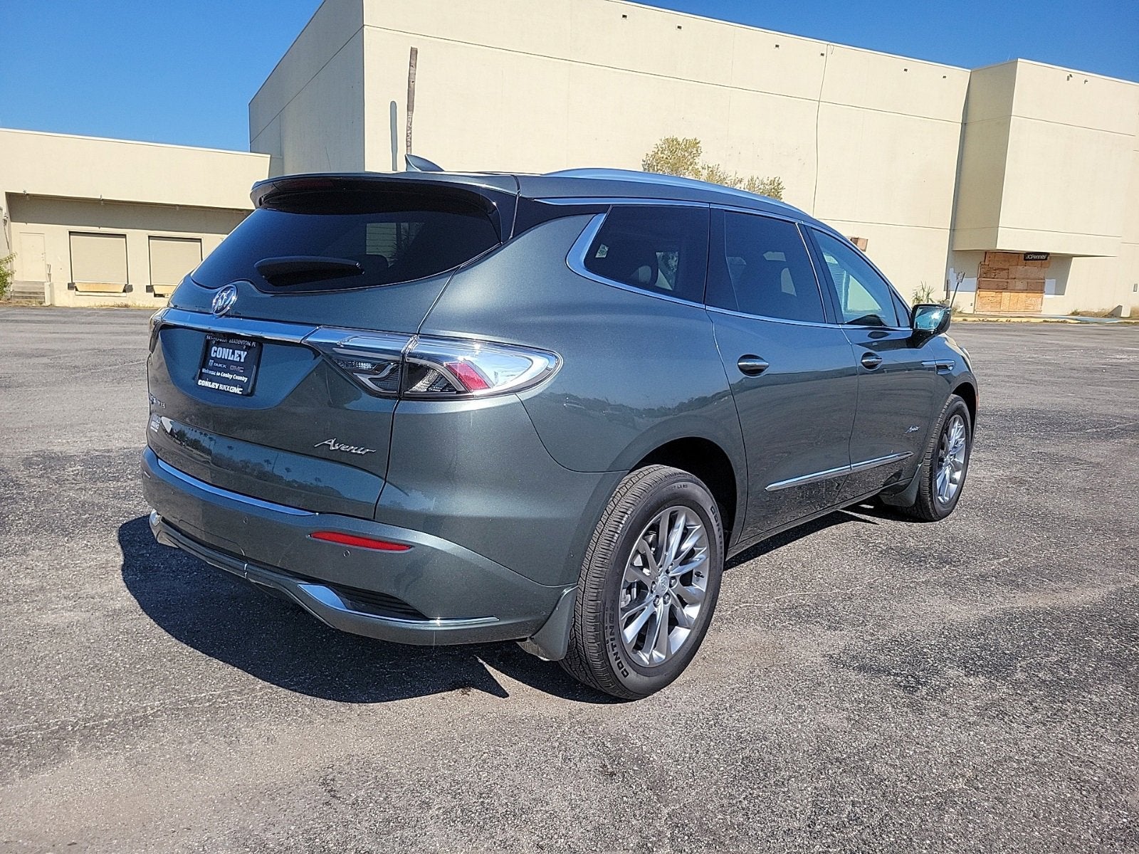 2022 Buick Enclave Avenir