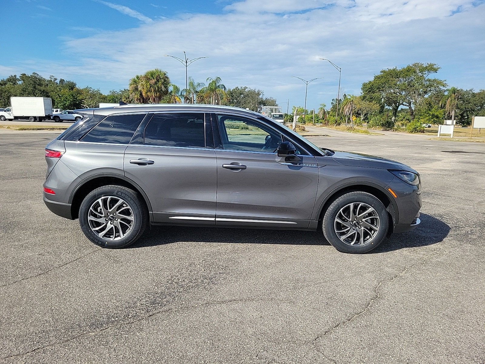 2022 Lincoln Corsair Standard