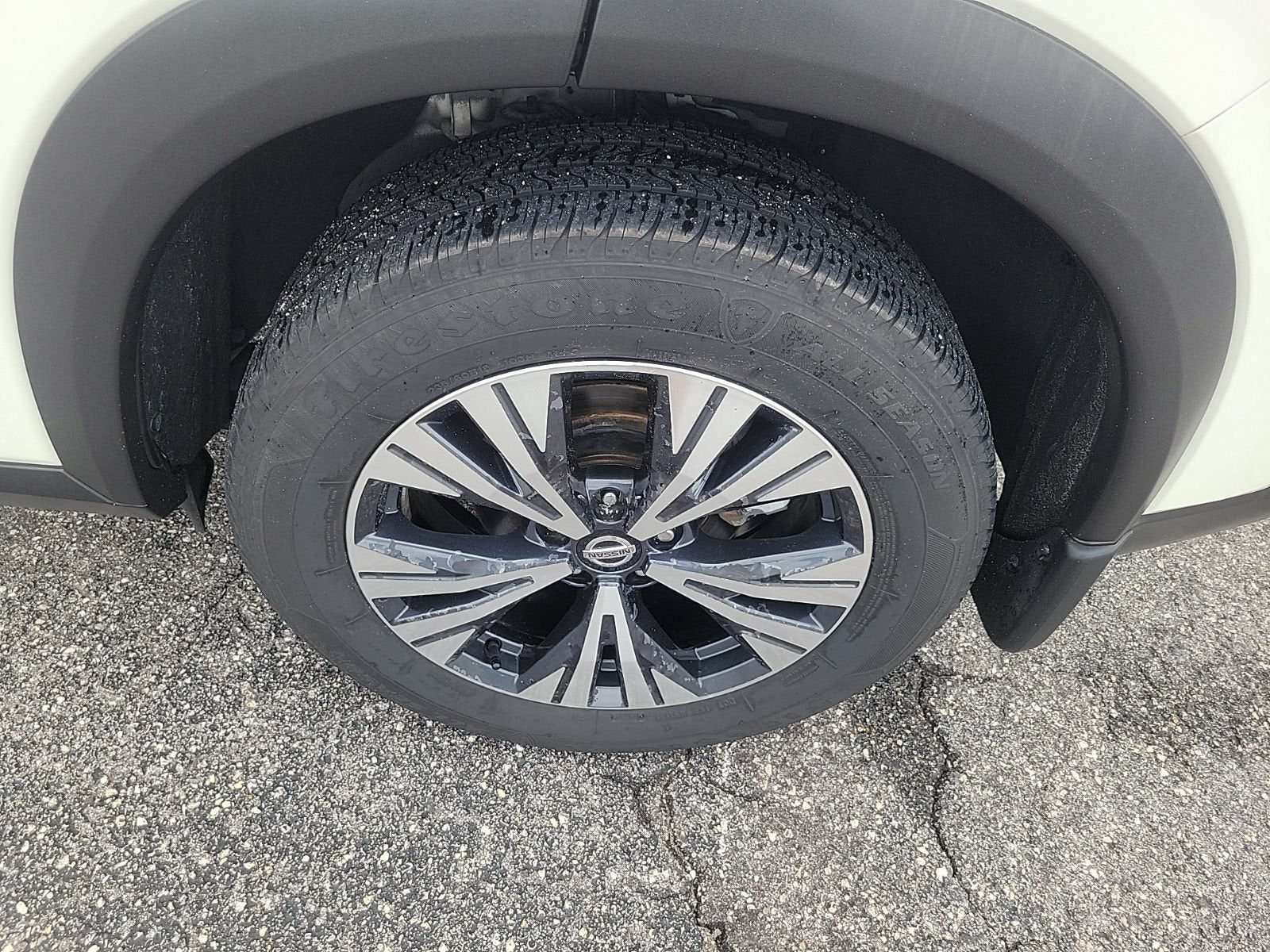 2021 Nissan Rogue SV FWD