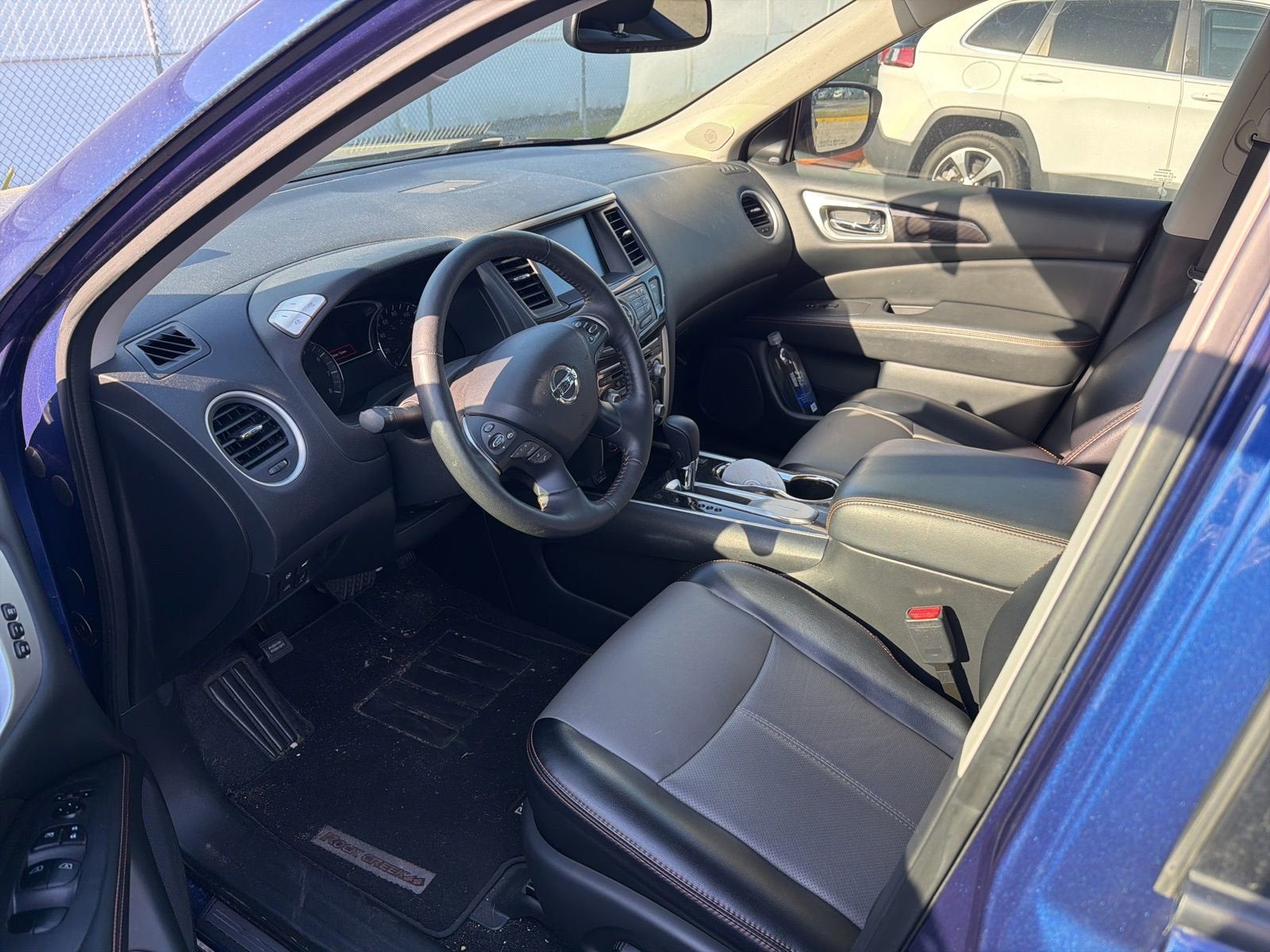 2020 Nissan Pathfinder SL 2WD