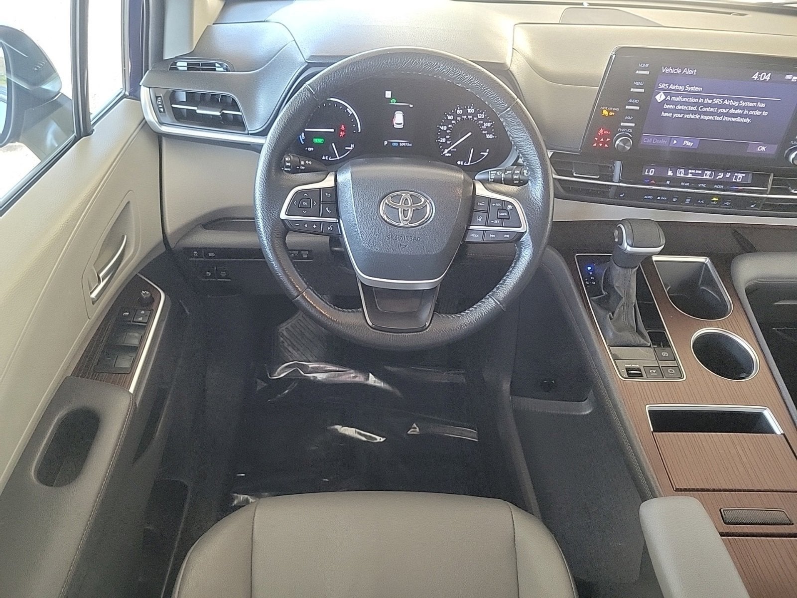 2023 Toyota Sienna XLE