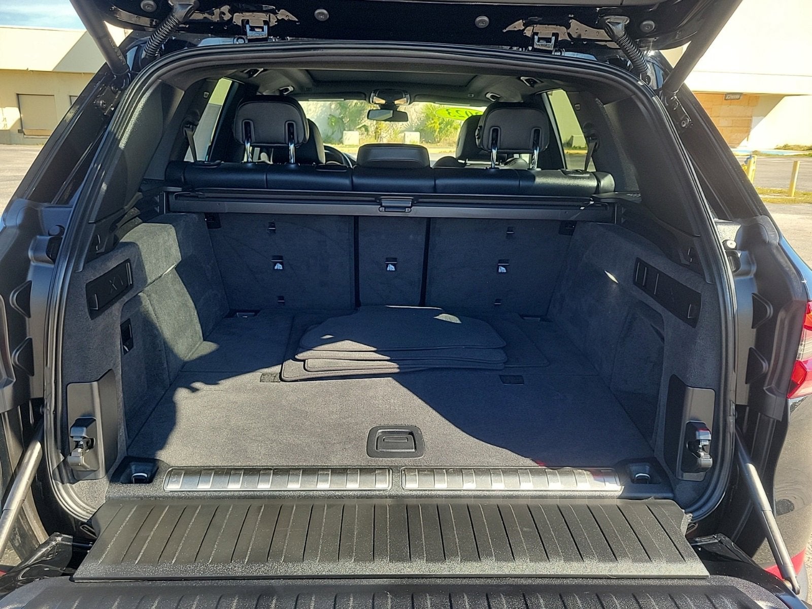 2023 BMW X5 PHEV xDrive45e